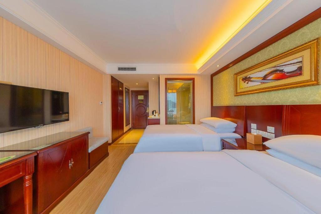 Yichang Vienna Hotel Wanda Branch Eksteriør bilde