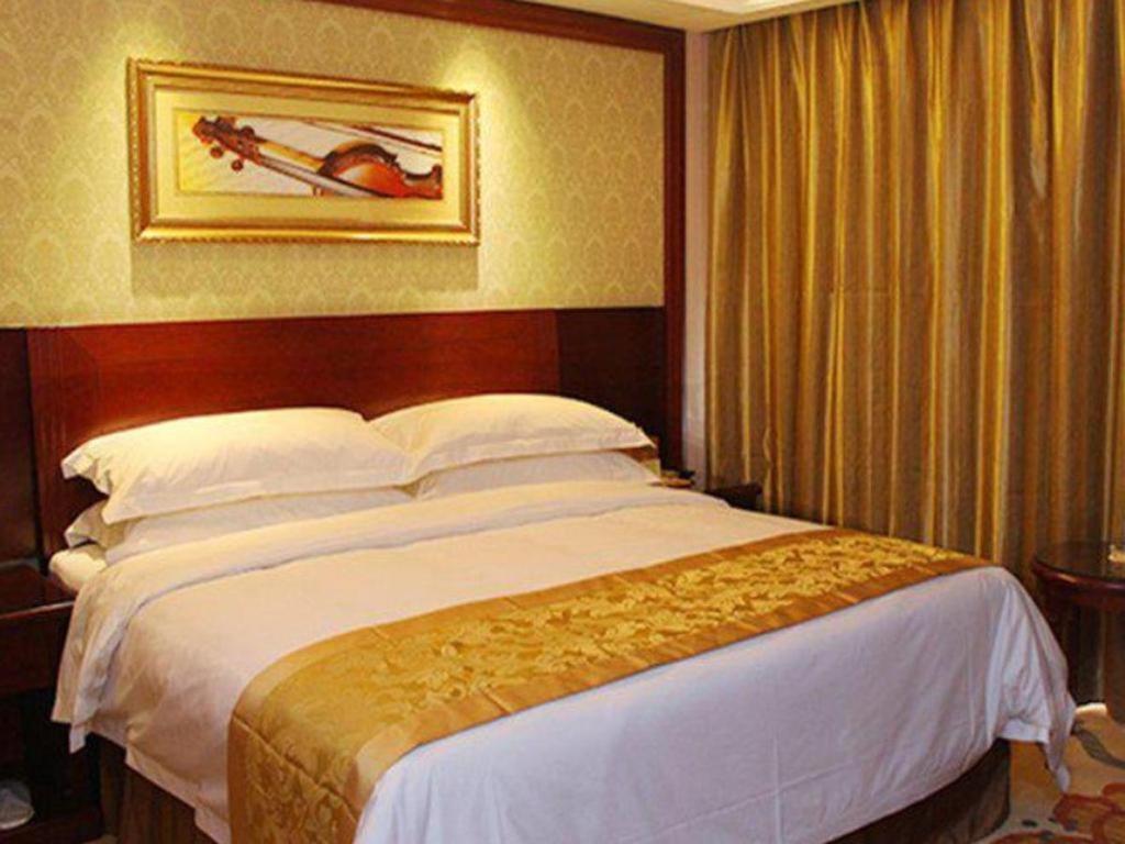 Yichang Vienna Hotel Wanda Branch Eksteriør bilde