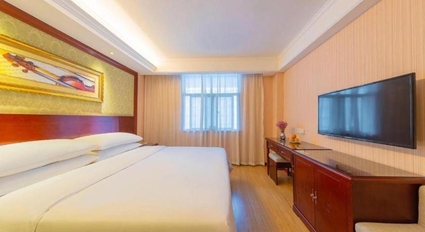 Yichang Vienna Hotel Wanda Branch Eksteriør bilde