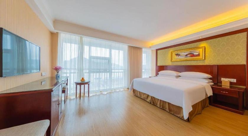 Yichang Vienna Hotel Wanda Branch Eksteriør bilde
